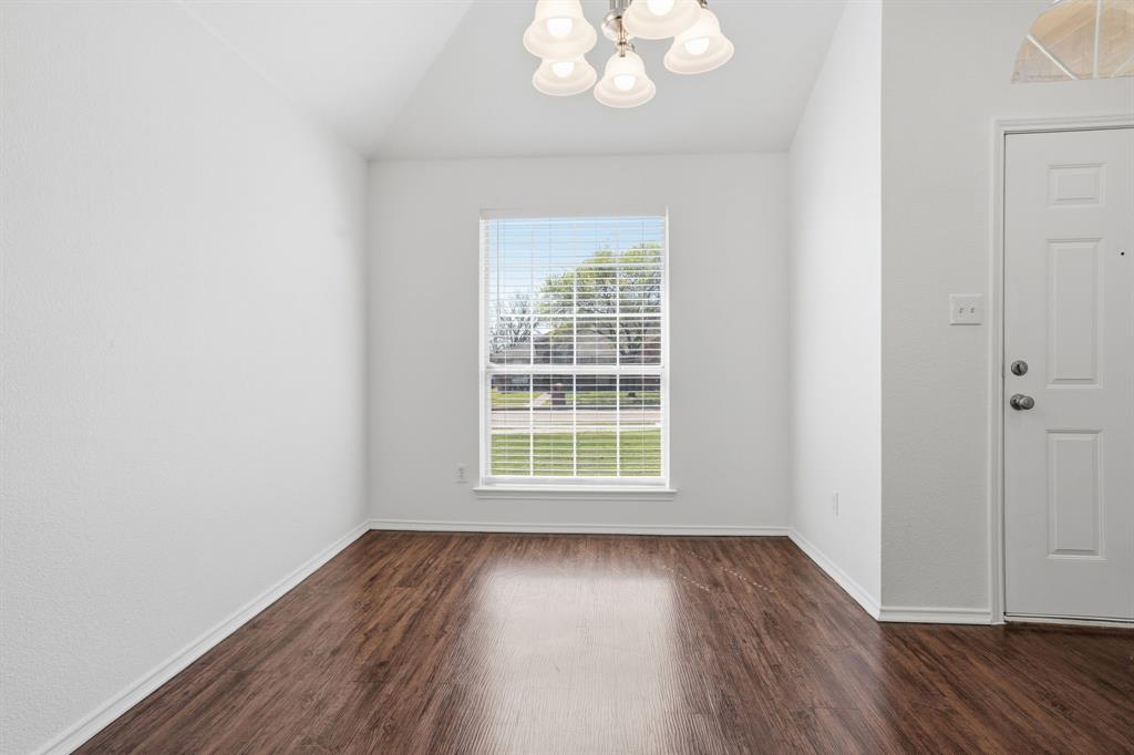 1325 Maple Ridge Drive