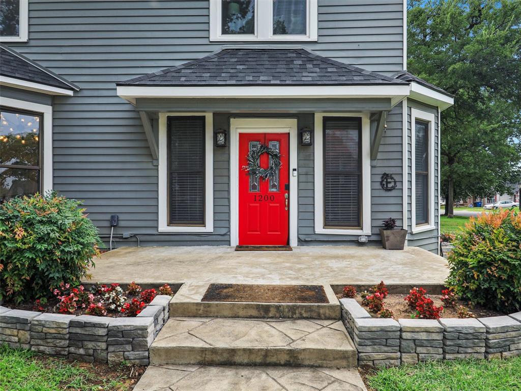 1200 W Walker Street