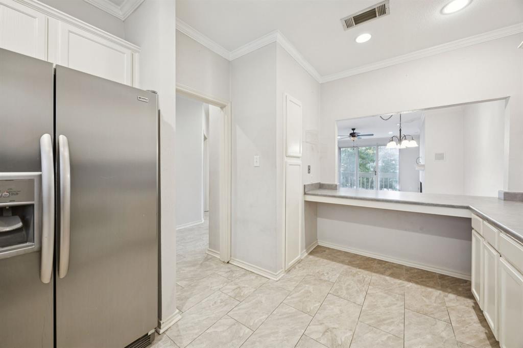 Keller Spgs Condos - Residential