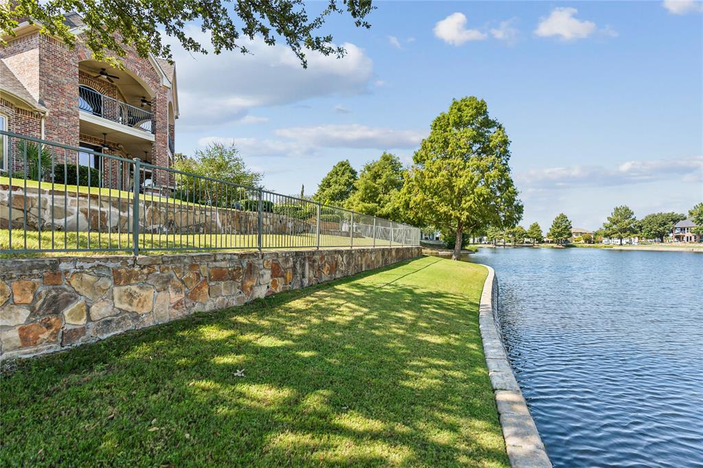 The Lakes On Legacy Drive Ph II - Residential