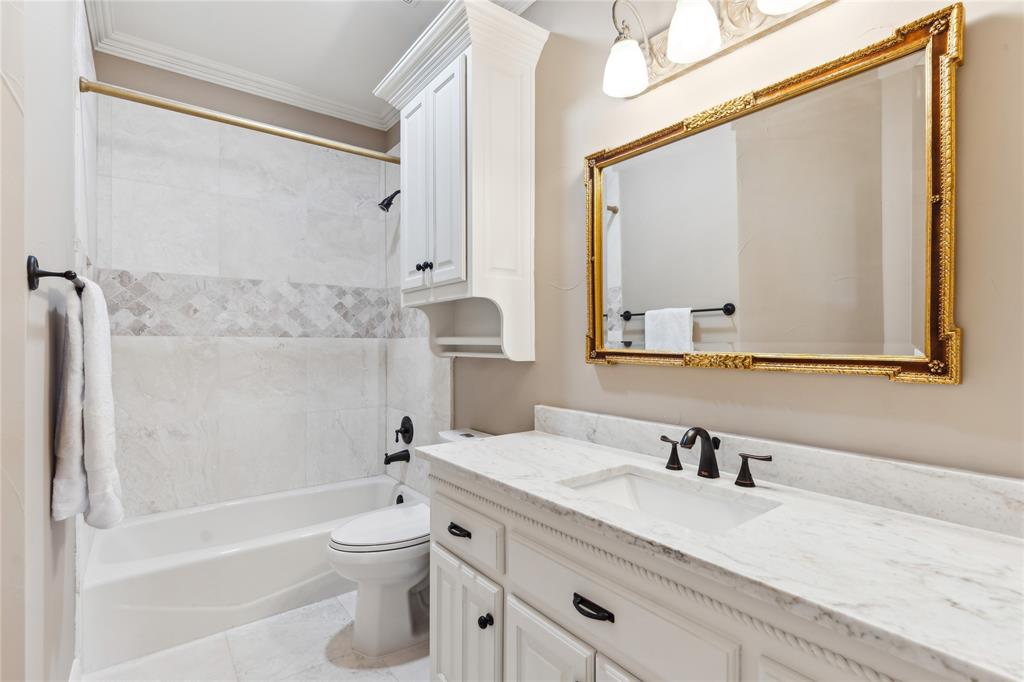 The Lakes On Legacy Drive Ph II - Residential