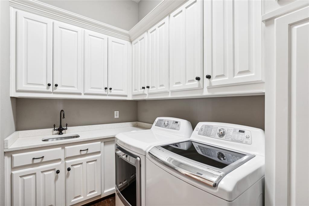 The Lakes On Legacy Drive Ph II - Residential