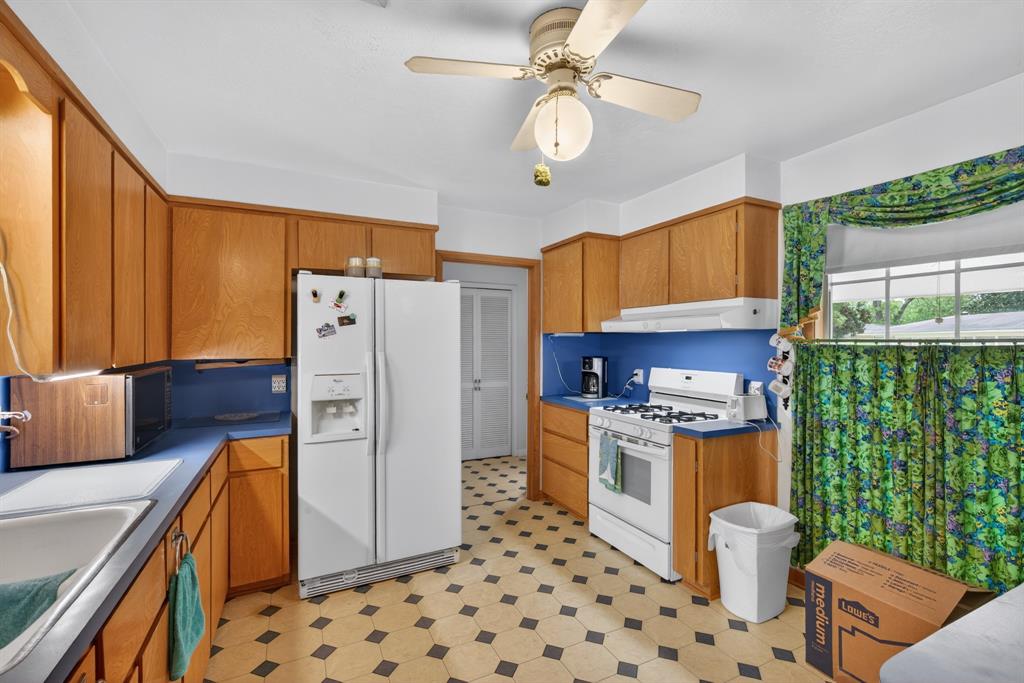 Shady Grove - Residential