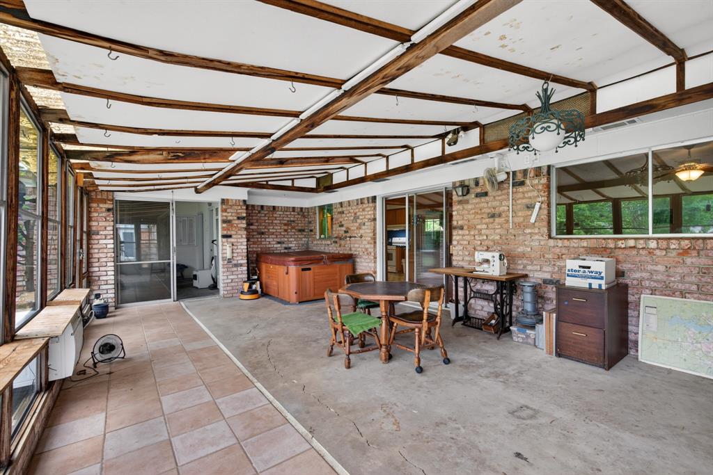 Shady Grove - Residential