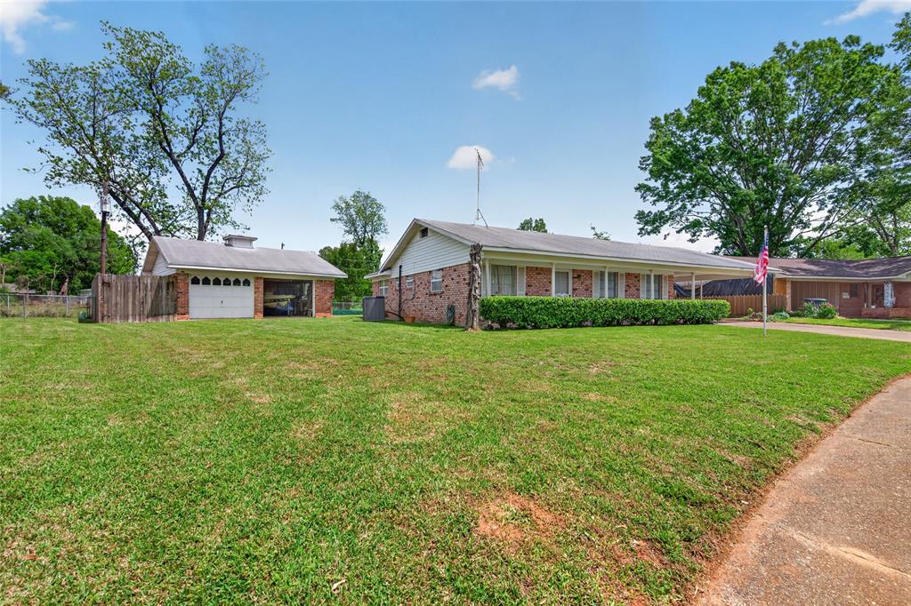 Shady Grove - Residential