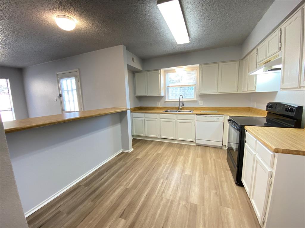 Two Worlds Grand Prairie Add - Residential Lease