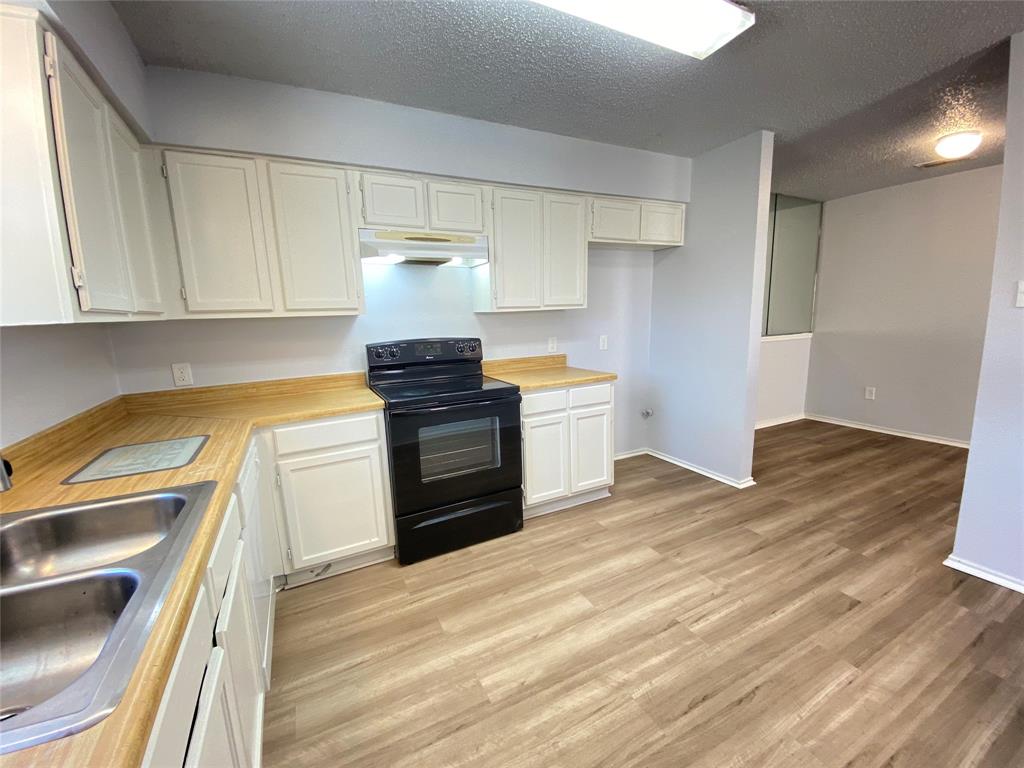 Two Worlds Grand Prairie Add - Residential Lease