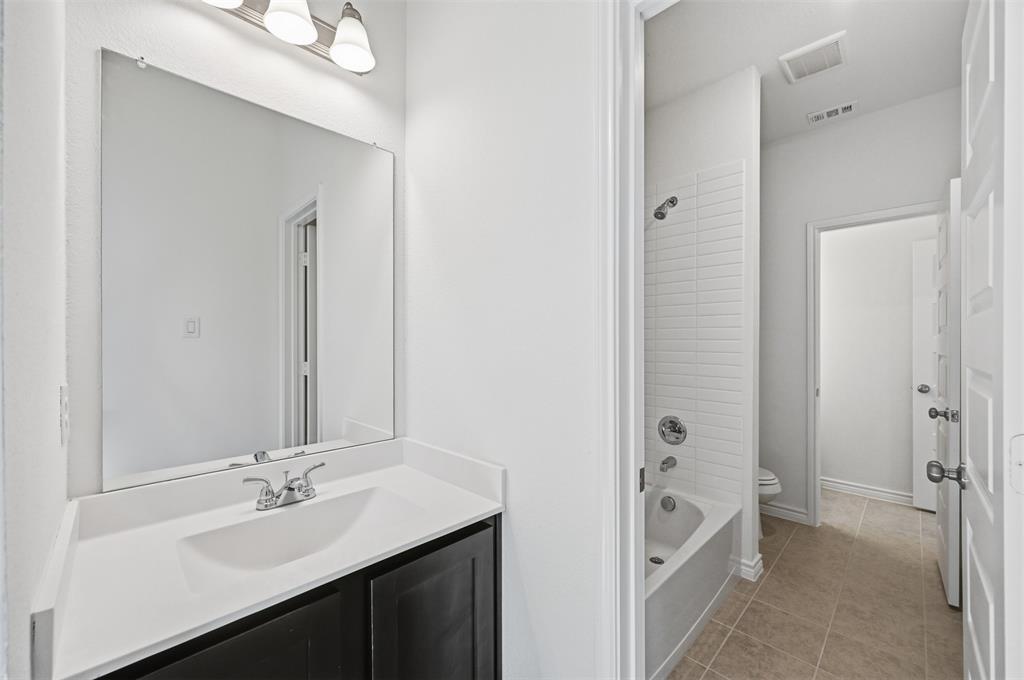 Eagle Cove - Residential Lease