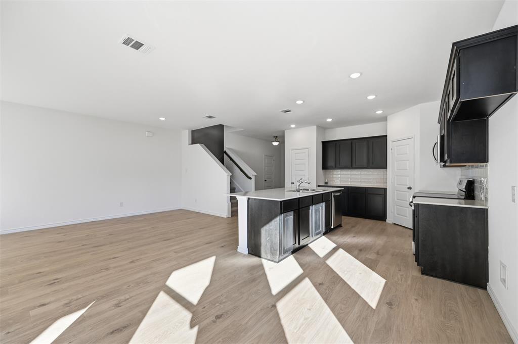 Eagle Cove - Residential Lease