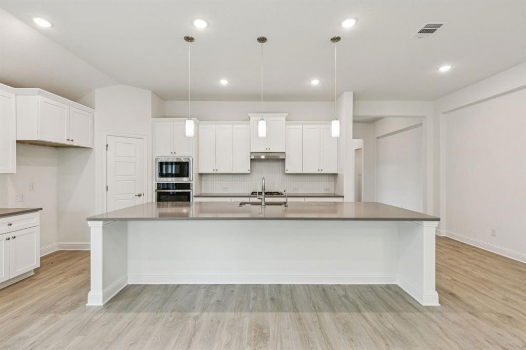 Oaks of North Grove - Residential