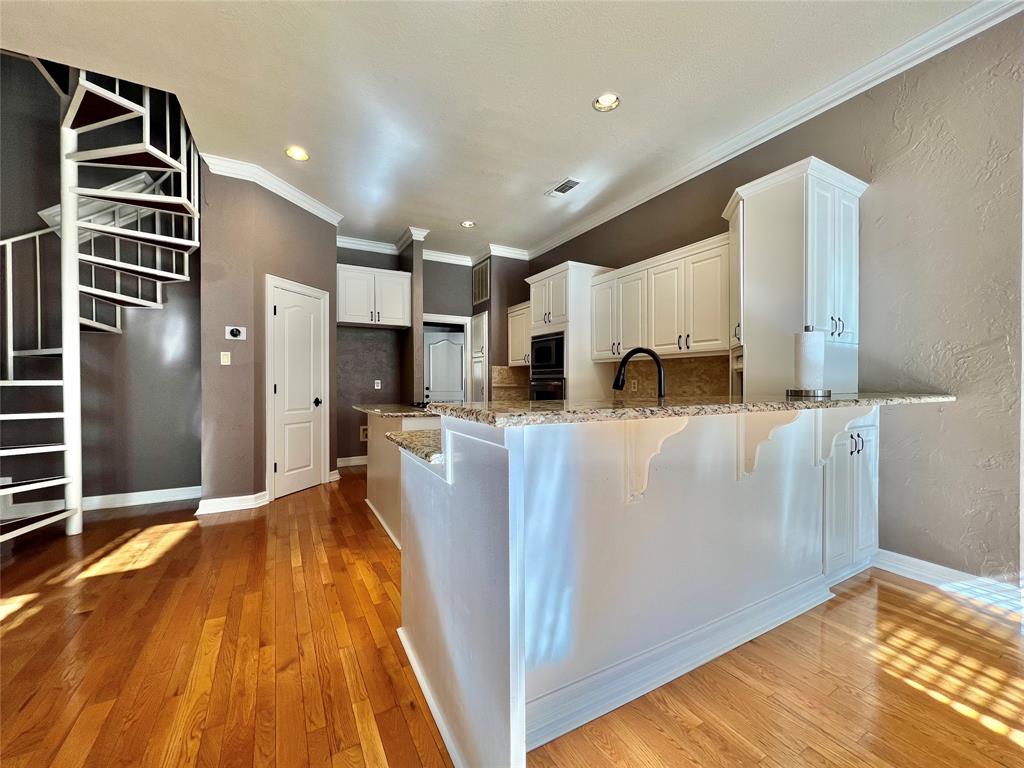 Highland Oaks Add - Residential Lease