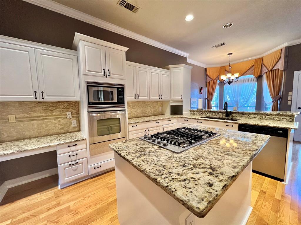 Highland Oaks Add - Residential Lease