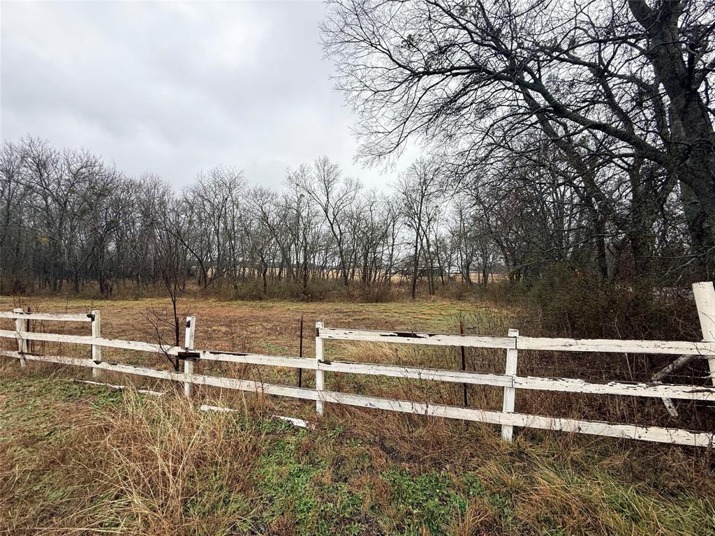 W B Williams Surv Tract 7 Abs - Land