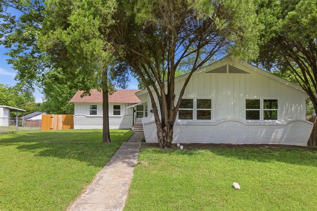 5751 Trio Lane