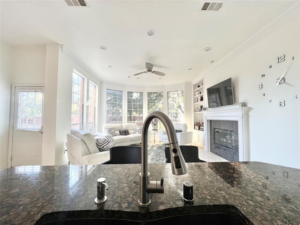 Lakeside Village Ph 02 - Residential Lease