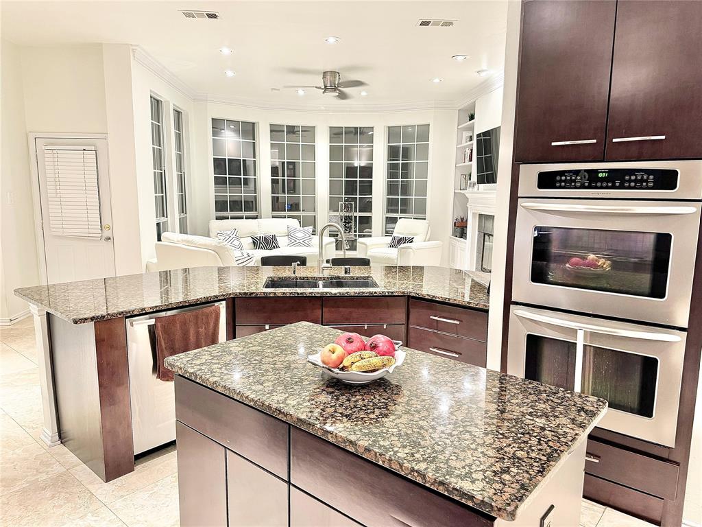 Lakeside Village Ph 02 - Residential Lease