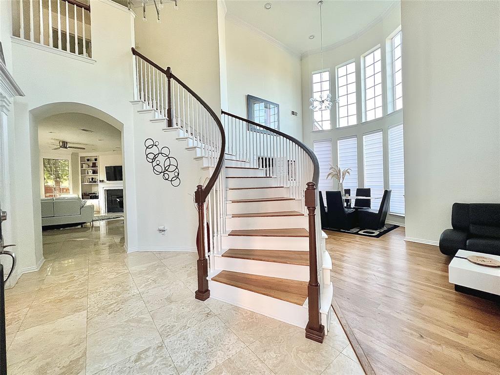 Lakeside Village Ph 02 - Residential Lease