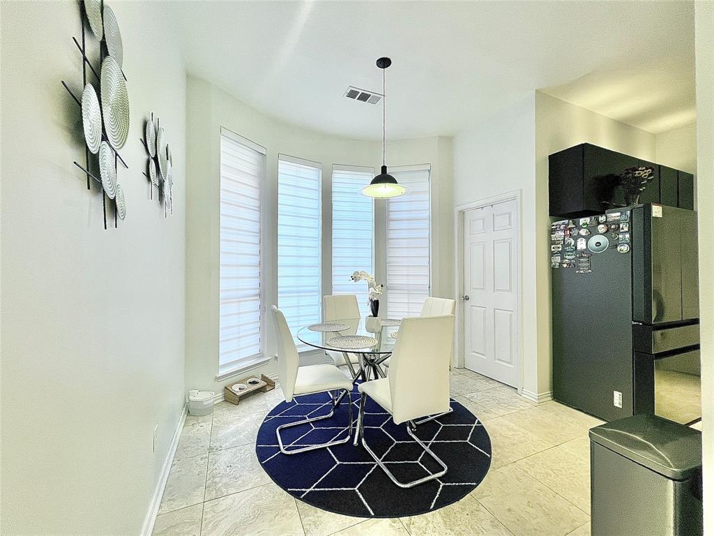 Lakeside Village Ph 02 - Residential Lease