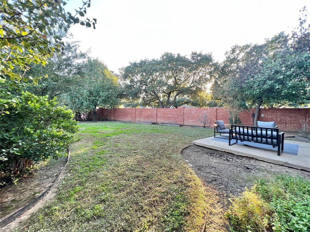 Lakeside Village Ph 02 - Residential Lease