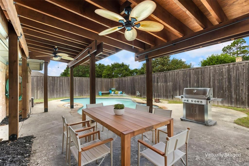 2301 Huntington Drive