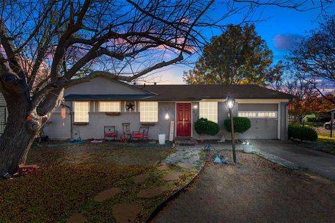 A home in Duncanville