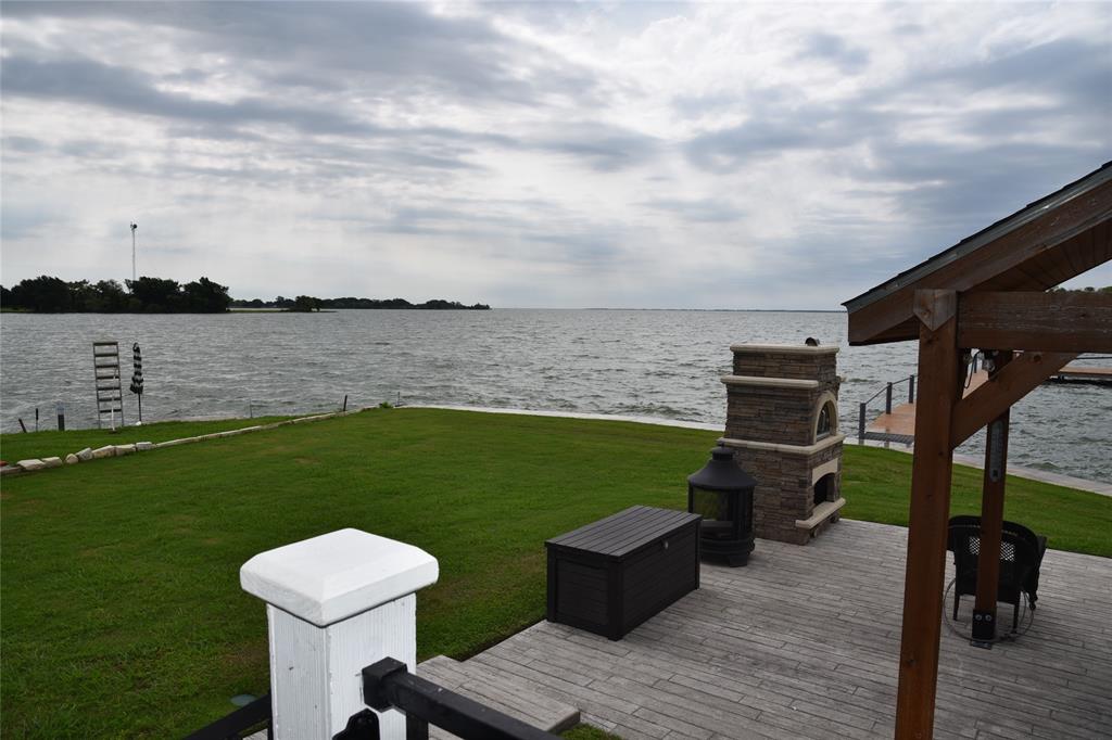 Peninsula Point - Residential