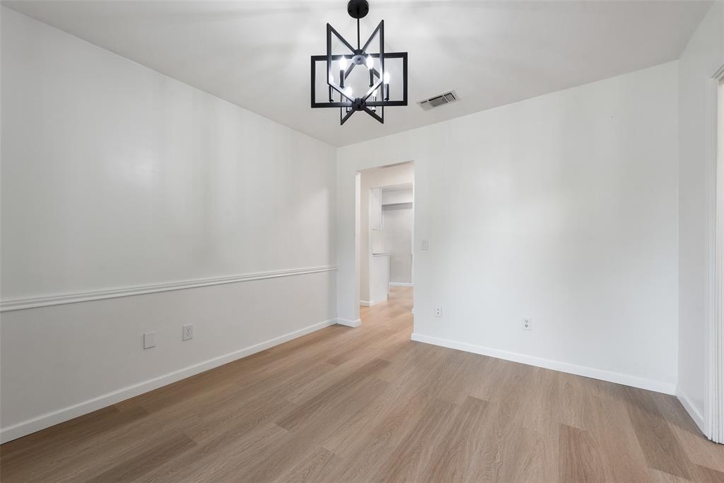 2307 Glen Forest Lane