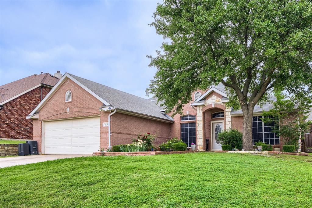 Photo of 4521 Bonnywood Drive, Mesquite, TX 75150 (MLS # 21237694)