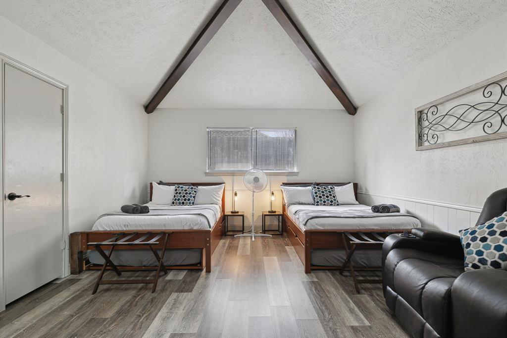 Cross Bend - Residential Lease