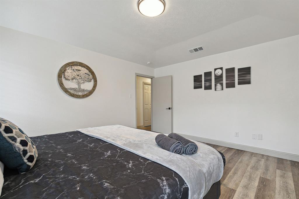 Cross Bend - Residential Lease