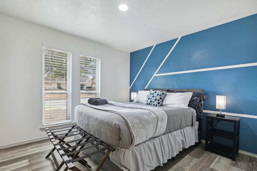 Cross Bend - Residential Lease