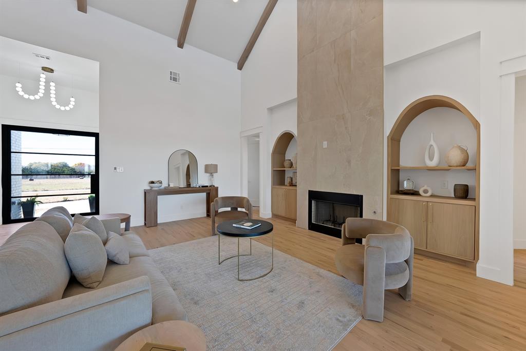 Chaparral Estate - Residential