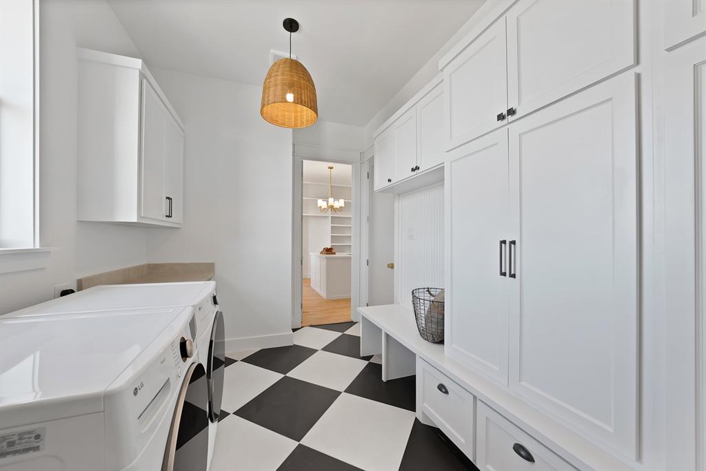 Chaparral Estate - Residential