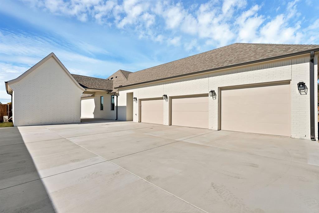 Chaparral Estate - Residential