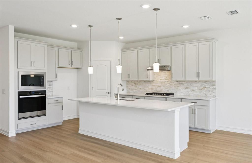 Anna Crossing Ph 9 - Residential Lease