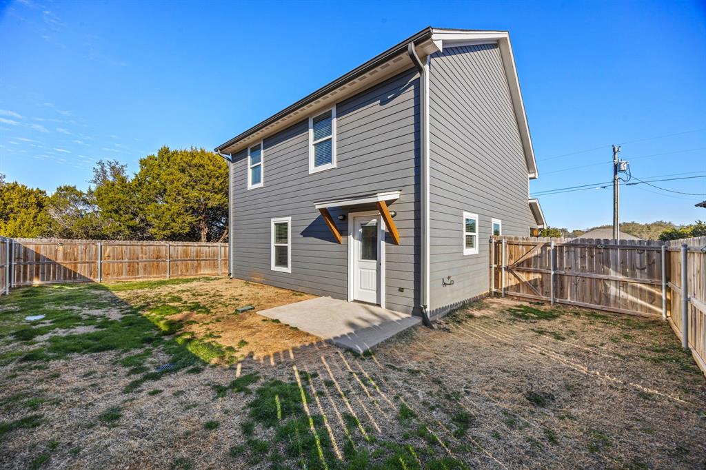 Canyon Creek III - Residential Lease