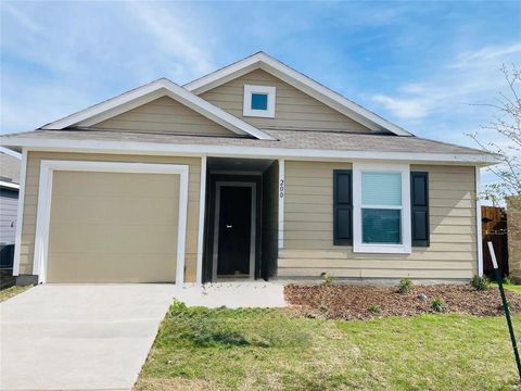 200 Rubylace Drive Princeton TX 75407