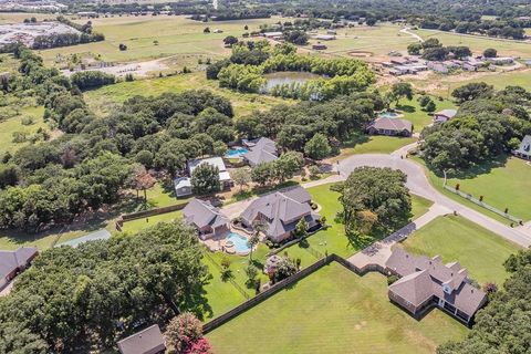 A home in Alvarado