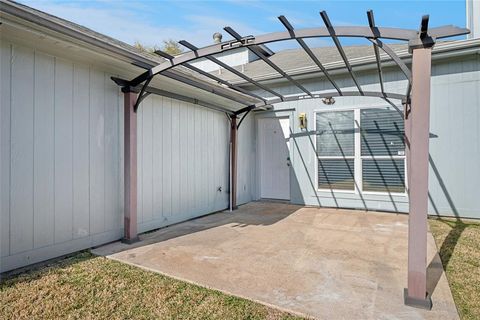 Tiny photo for 2725 Hidden Springs Drive, Mesquite, TX 75181 (MLS # 21195326)