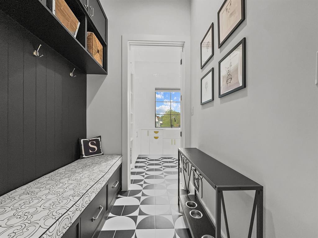 Oakbrook Hills Sub - Residential