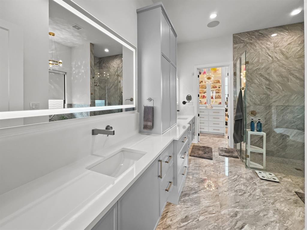 Oakbrook Hills Sub - Residential