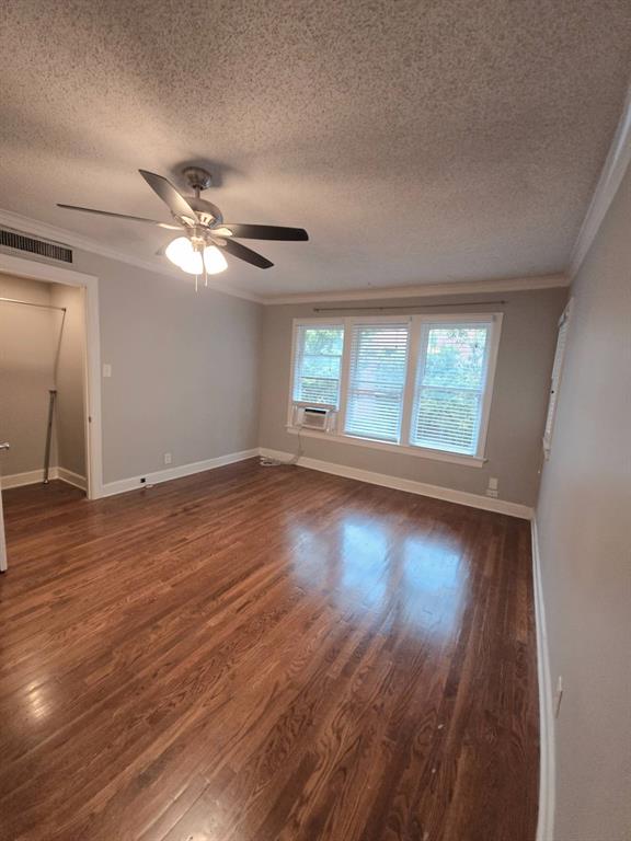 4000 Hawthorne Avenue 08