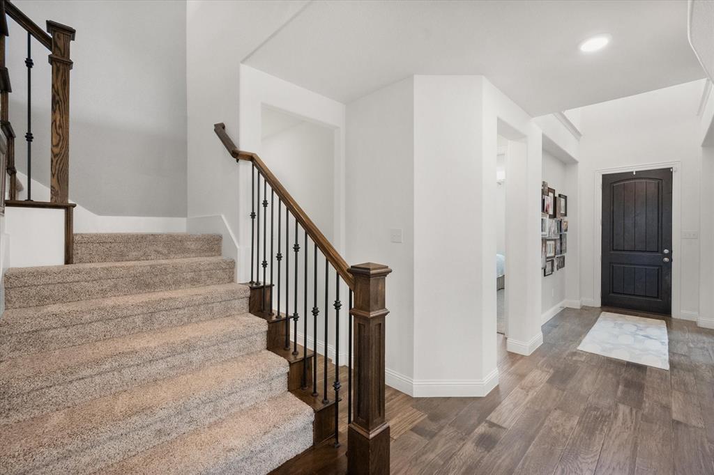 1303 Montaigne Road