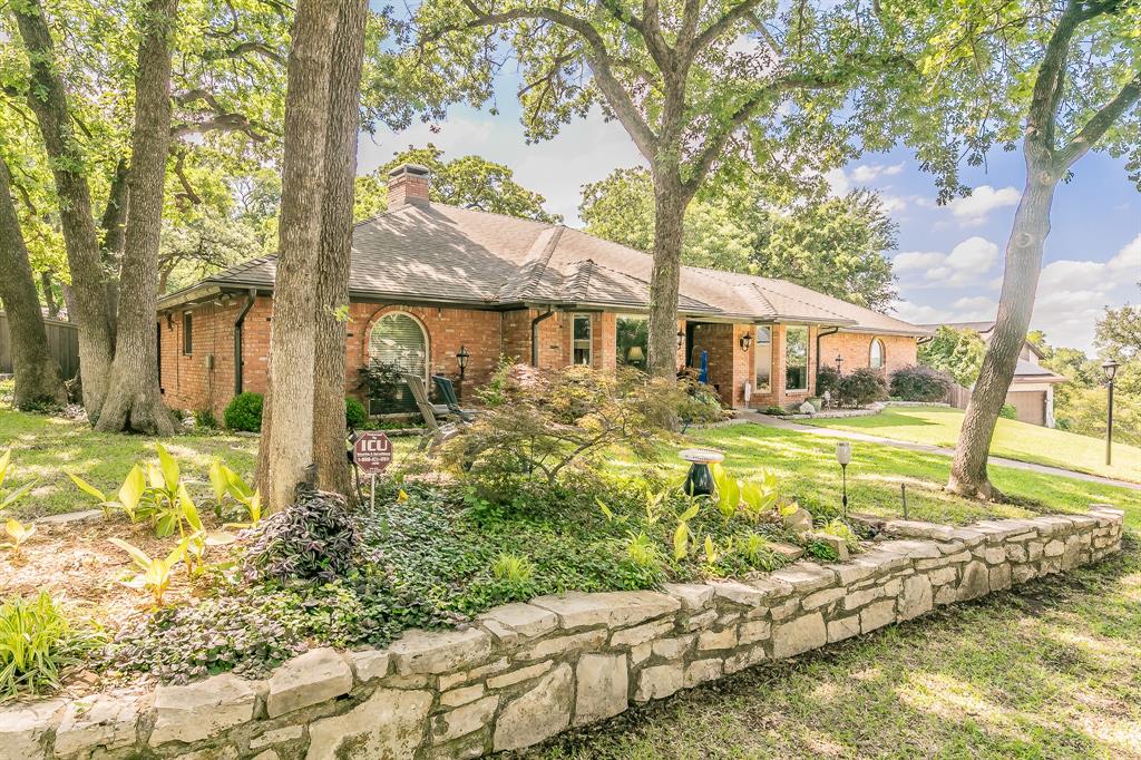 2314 Wakeforest Court