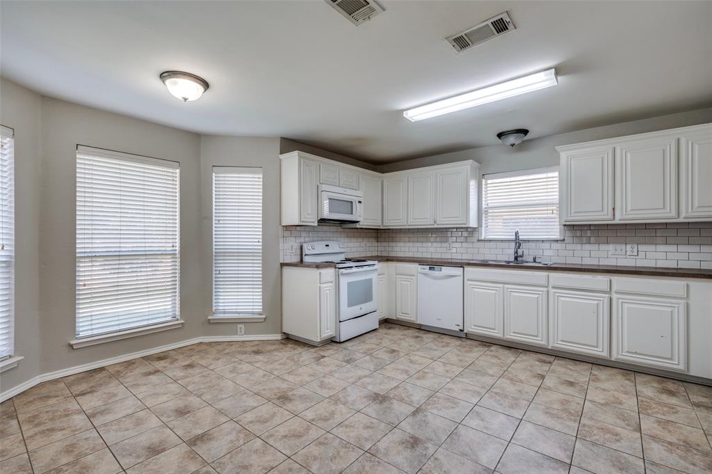 Lonesome Dove Estates - Residential Lease