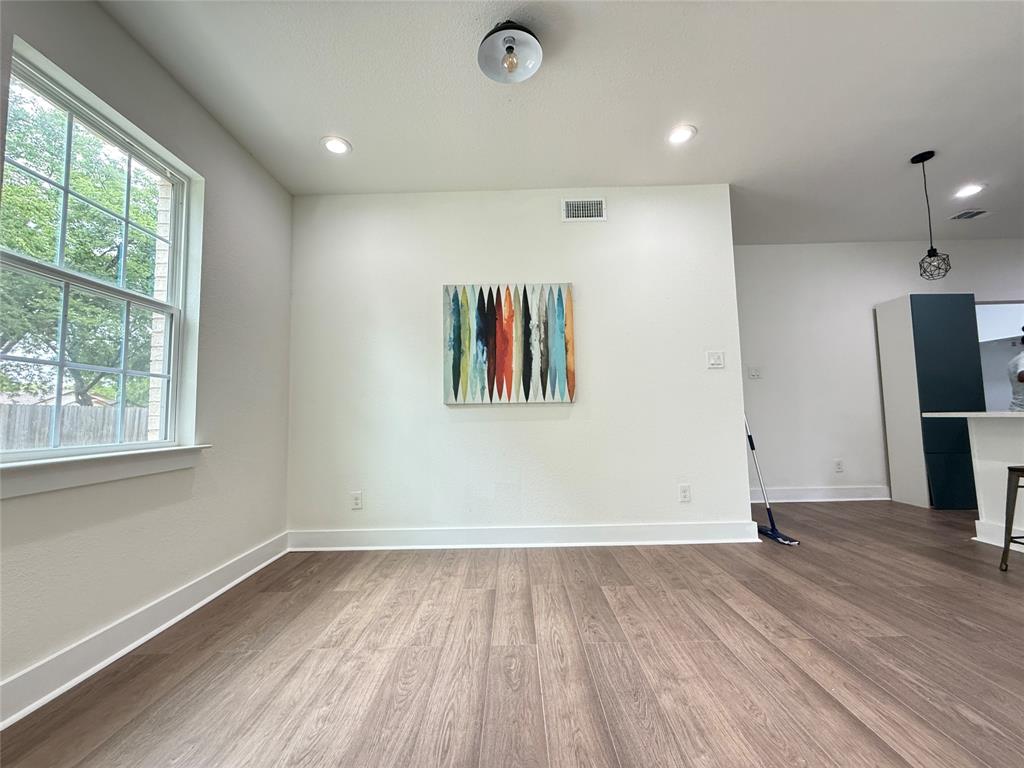 Hobby Hwy - Residential