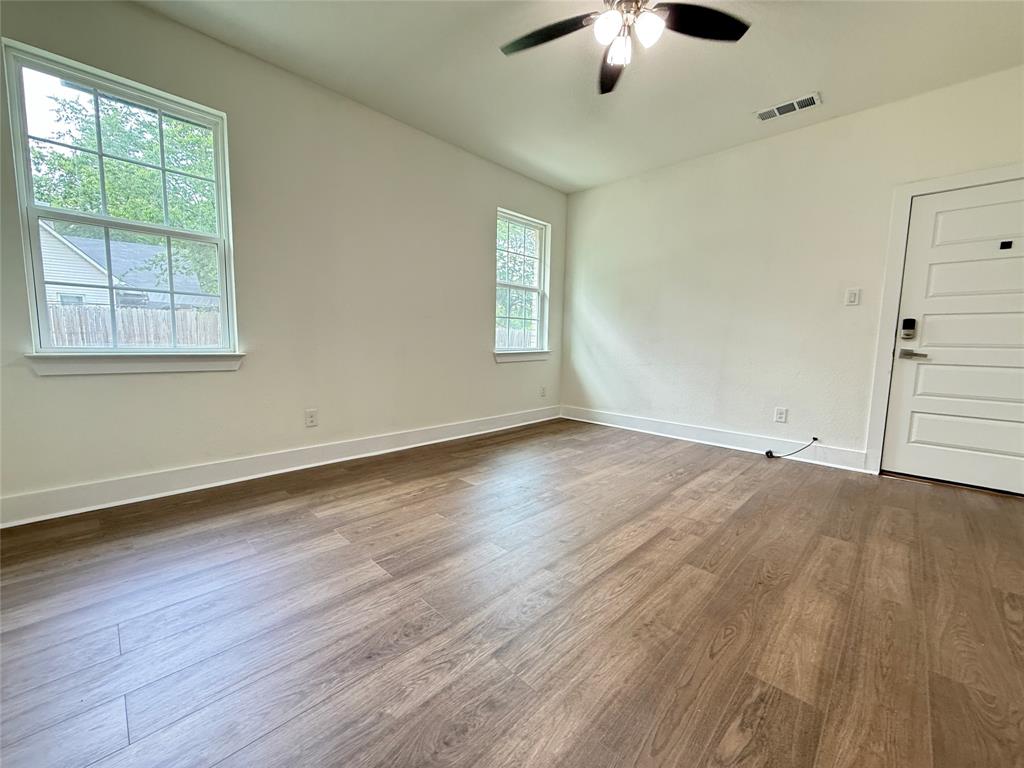 Hobby Hwy - Residential