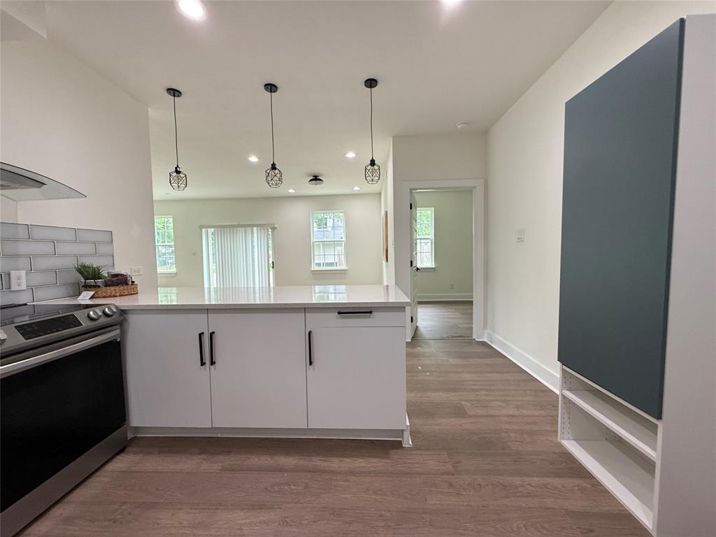 Hobby Hwy - Residential