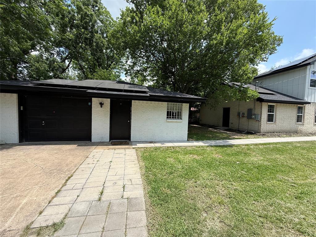 Hobby Hwy - Residential