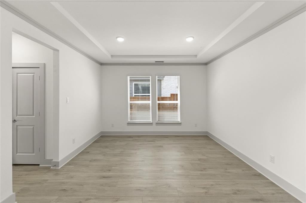 2004 Harmony Pine Way